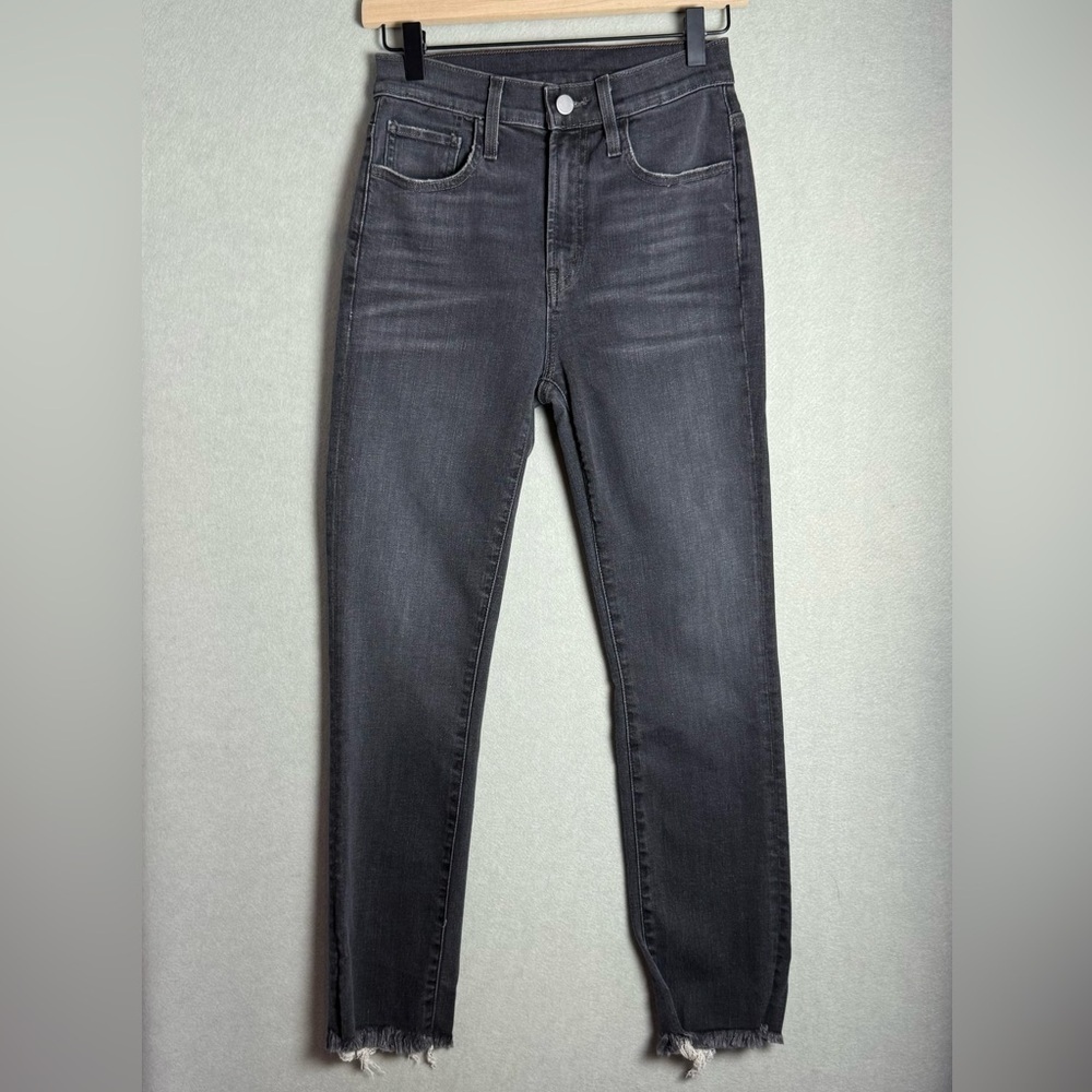 Edwin Women’s Jeans Black Bree Slim Straight Raw Hem Size 26
